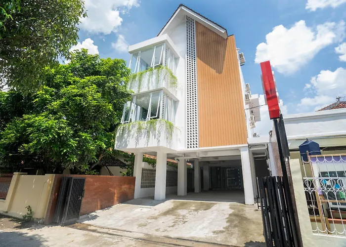 Collection O 2627 Ratamya Co-Living